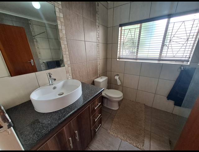 3 BEDROOM HOUSE FOR SALE IN THREE RIVERS EAST
